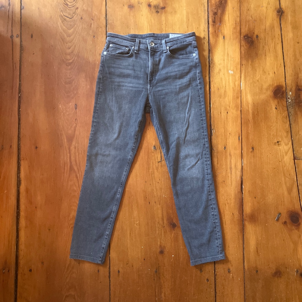 Pristine Rag & Bone Nina 28w